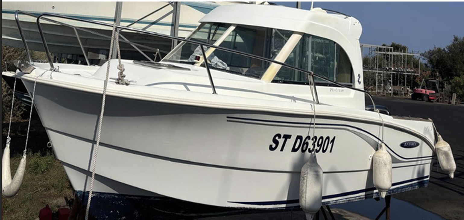 BENETEAU - ANTARES 650