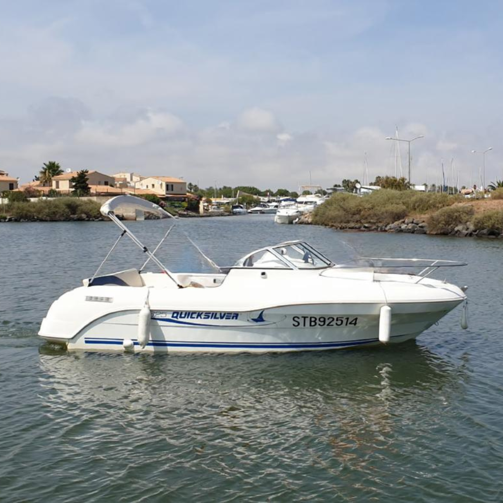 QUICKSILVER 625 MERCRUISER + REMORQUE
