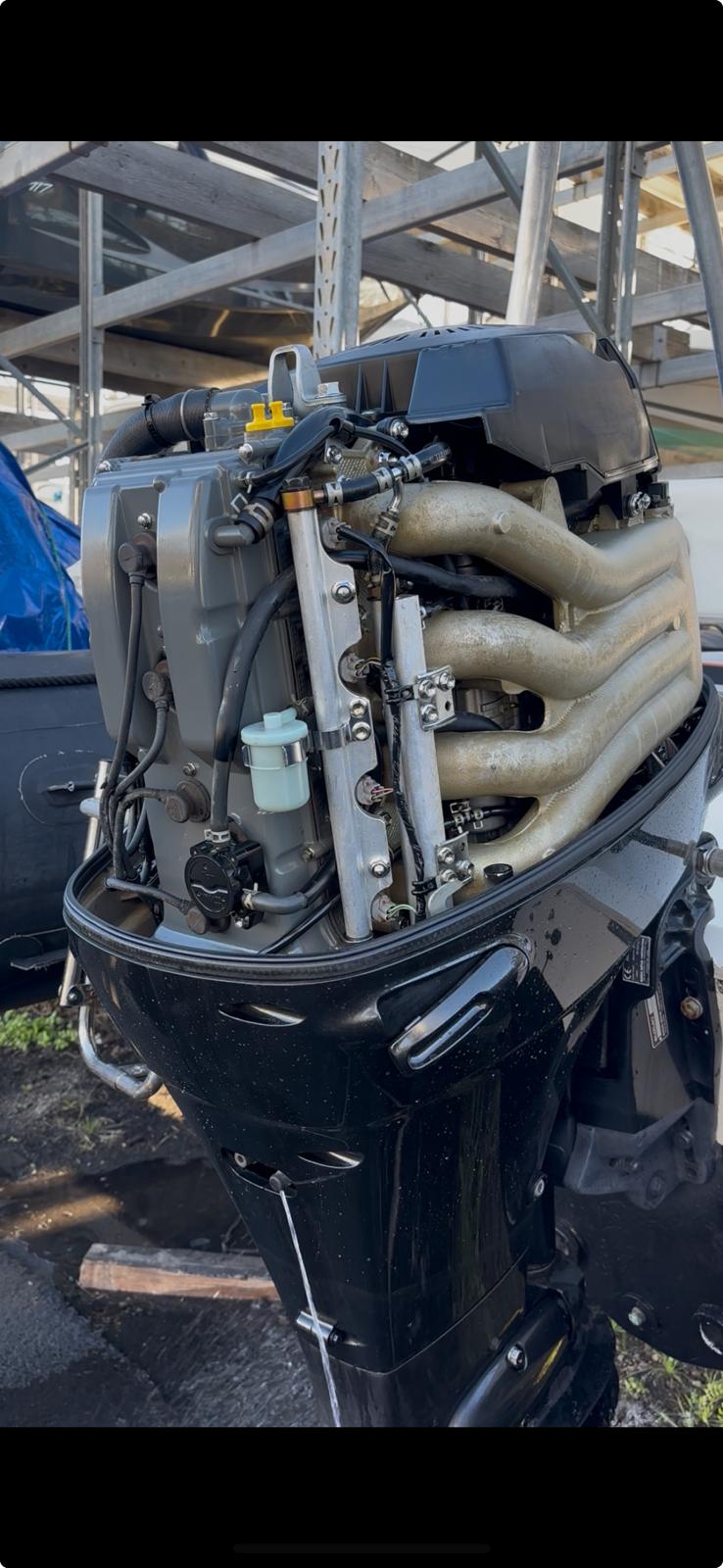 MOTEUR SUZUKI 140 CV